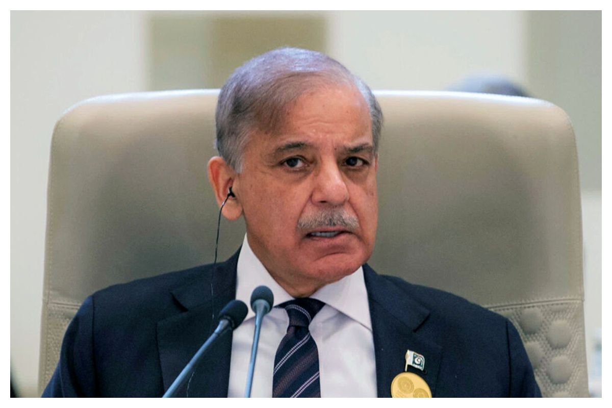 ایران و پاکستان روابط رو به رشد با سفر شهباز شریف