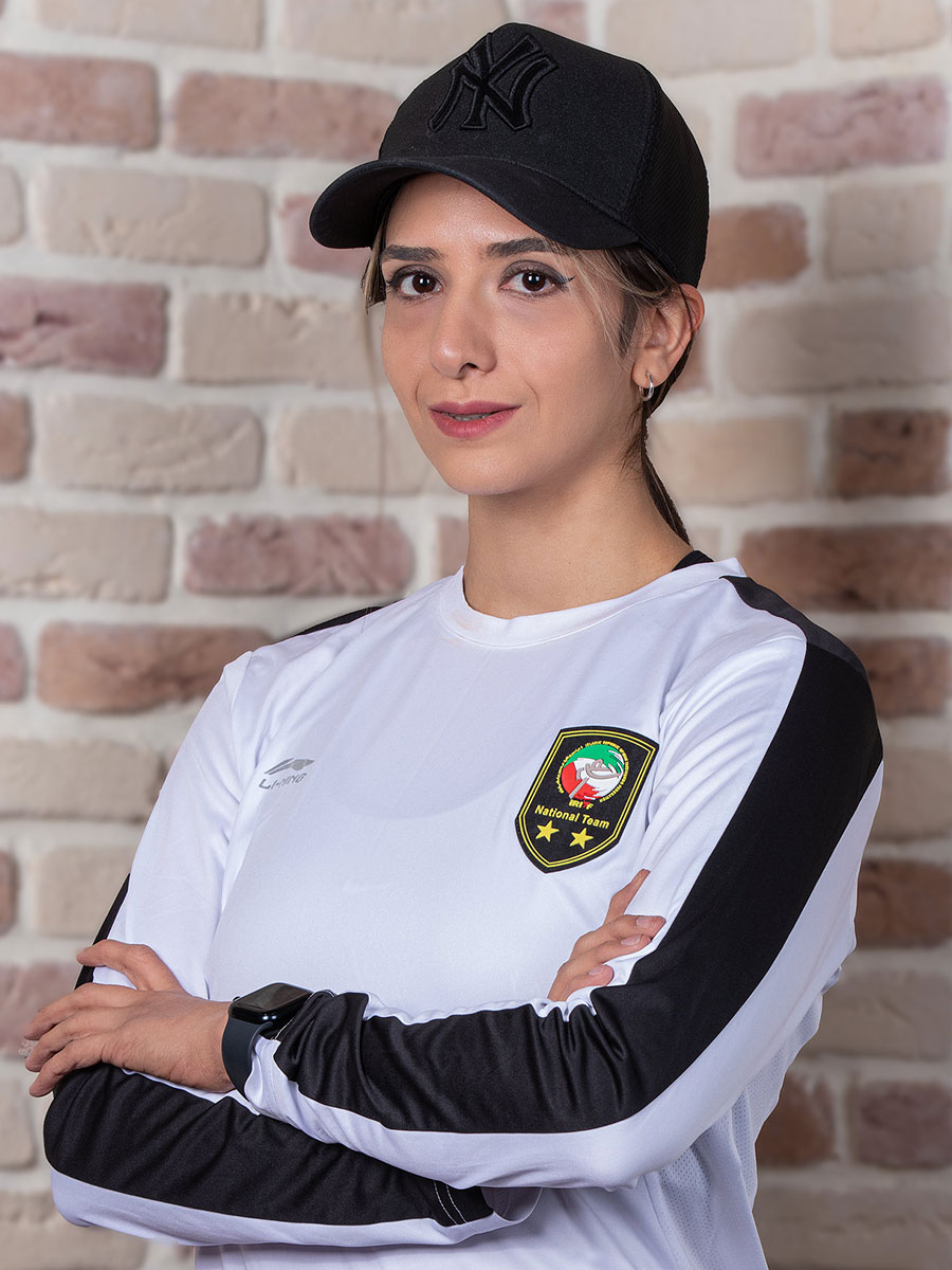 مربیگری ژیمناستیک هانیه شریعتی